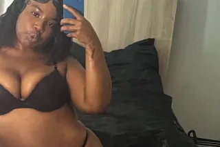 💦💦 COME GET FREAKY WITH HONEYBUNN ⚠ 💦🍑🫦👅 - Image 5