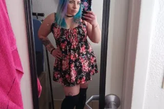 Roxie is ready to cum and play! - Image 2