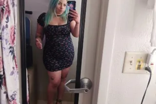 Roxie is ready to cum and play! - Image 1