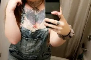 ***BADDIE THAT WOULD LOVE TO PLAY!!!*** HEYYYBABAYY... YOU ARE FEELING FREAKY DEAKY WANNA PLAY HMU I'M young, freaky, fun AND bad ... incall preferred open to outcall NO CAR DATES...LET'S PLAY - Image 8