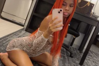 Hey guys 🥰 last day in town! Ask about my lunch time specials… No Deposit Needed 💋❤️ - Image 7