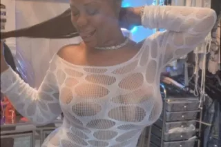 SPECIALS 💦💧💦🐱 - Image 12