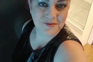 Book Your Pro Double Domme Session. Mistress Jennifer (female) and Domina V (trans) NOW - Image 1