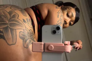 leaving soon REAL SexY RED ✨❤ triple digits only ! - Image 6