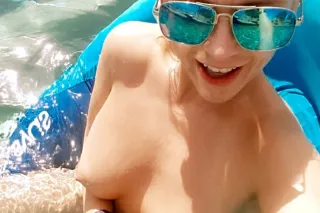 Beautiful Blonde Bombshell - 3... - Image 2