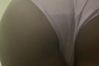 Fresh Wet Tight pussy👅Sexy Petite Darkskin😘 - Image 3