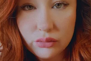 Last Day....Sexy with Curves... Thick Redhead... Green Eyes .. Snow Bunny🐰 - Image 9