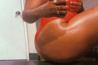 BiG BoOty Goddess iS BACK 🍑💦 5⃣⭐ TreAt 🌈🍉✨ - Image 5