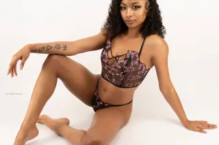 Little miss Sweet and Petite 🍭|| Exotic Afro-Latina 🔥✨|| Satisfaction GUARENTEED ✅💋 - Image 7