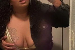 BEST MOUTH AROUND😋FUN FREAKY FIJIAN Goddess 🥰 The Sweet Exotic Treat 🍭🍬 Come Get A Taste Of The Best😝 - Image 9