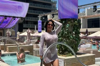 SEXY LATINA 🫠 - Image 2