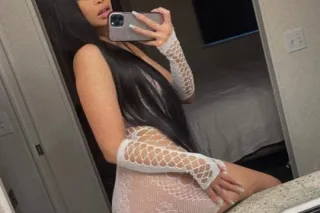 Exotic Bombshell ❤ in town! 10... - Image 3