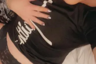 PRETTY EYES 🍒THICK THIGHS 🍇💦💦 SURPRISE - Image 9