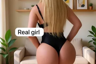 Colombian paisa from medellin Women - Image 2