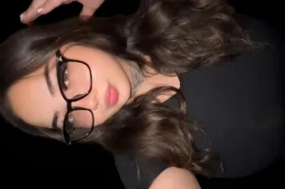 21 y/o 👅 PAWG 💦 - Image 1