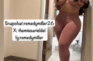 🩷💦Big ASs & BIG Titties 🩷💦 - Image 3