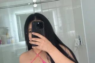 available now 💦💦 - 25 - Image 2