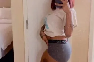 Big boobies fat booty Ebony - Image 9