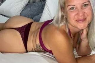 💗🌹 41 Years Horny Hot Mom Ready..🍑Juicy Pussy📞Incall,📞Outcall 💋Available 24/7🌹🌹 - Image 3