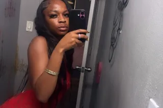 Wet chocolate👅Face card never ... - Image 2