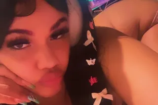 Sexy ass bubble booty Slut💦😉 - Image 3