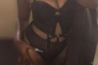 Pretty brown slim - 25 - Image 2