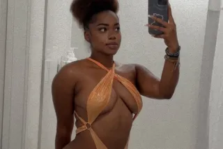 4'9 NUTTY🥜💦 AFROLATINA🇨🇺 KinKy... - Image 4