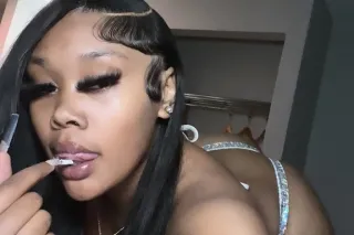 FINE THICK REDBONE STALLION💋🥵I... - Image 1