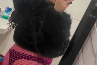 hi babes🥰Available in San Fernando Valley , INCALLS,Cardates and OUTCALLS!📲💋 I am a verified escort 😍 - Image 2