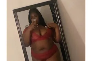 TIGHT 💦 CURVY BOMBSHELL✨✨ - Image 5