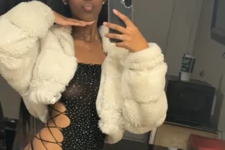 Two Girl Special 💦 - Image 6