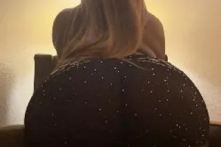 Fun and Sexy Ebony - 27 - Image 4