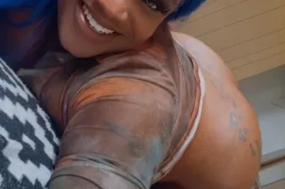 BIG BOOTY 💋HOOCHIE MA 💋 GORGEOUS SLUT 💋 - Image 1