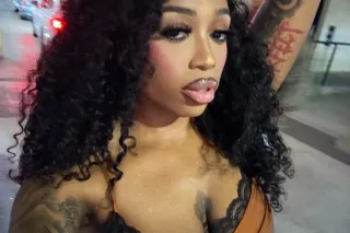Sexy Tight Ebony💋OnFridayWeFuck🅿WeekdayVibes💜Available24/7🤞🏾👌🏾Pretty Pussy💦 📍 - Image 3