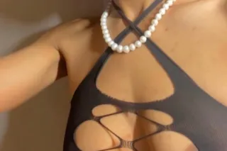 Thirsty Thursday 💦👅Supper sexy... - Image 3