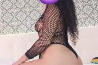 hermosa latina caliente nueva ... - Image 3