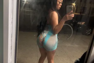 Petite Slim Thick Asian Mamii✨✨ looking for a good time 🉐💦 incalls Avaiable now 📲 - Image 1