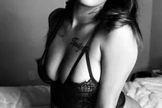 COME SEE ME 🤩 SPECIAL ON THE H... - Image 1