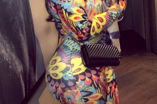 afro latina big booty nice bod... - Image 4