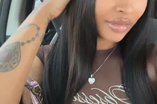 💦💋OUT OF TOWN VISTING 💦EATER OFF THE BONE💋💦2 GIRLS SPECIAL😋‼WET💦CREAMY🍦TIGHT😩PUSSY😋SEXY ASF 💦⭐⭐⭐⭐⭐ - Image 7