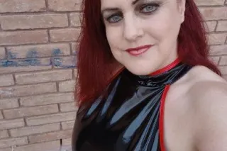 Pre-Book Providence. Pro Double Domme Session, Mistress Jennifer (female)/Domina V (transgender), In 2 DAYS, Wednesday, May 28th and 29th - Image 5