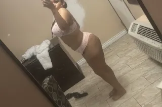 come have fun with a blasian babe😉🥰🥰!!HOSTING NOW! OUTCALLS,CARDATES,FT SHOWS,CONTENT NOW ❤ - Image 2