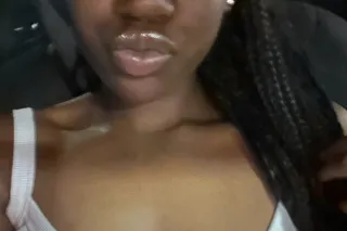 CUM SEE ME AVAILABLE ALL NIGHT😘 - Image 2