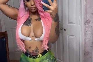 thick pretty and freaky af 😜 - Image 2