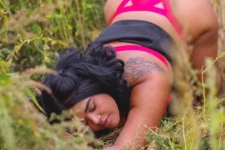 Curvy Caribbean Cutie Sweethea... - Image 4
