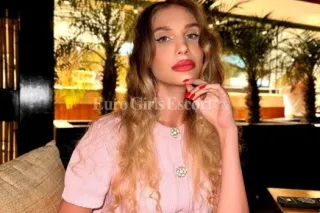 Vika, agency Brilliant. Last seen online: 28.6.2026 - Image 6