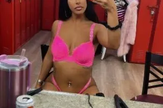 ms.pretty pussy - 28 - Image 1