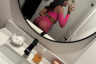 Sweet Pettie Treat 🍭 👅 Slim Freak 🍑😍 INCALLS & OUTCALLS 📲✨ - Image 5
