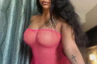 New and Hosting for the first ... - Image 1