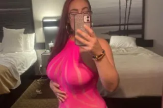Thick Italian Mariee - Image 1